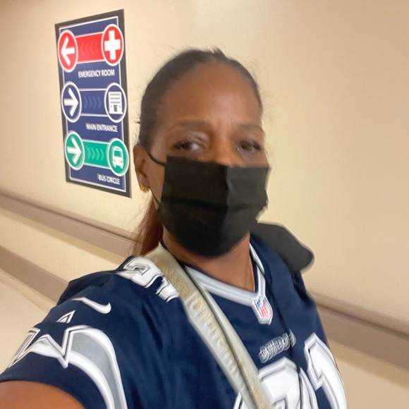 Meet your Posher, Loretta - Picture 1 of 1